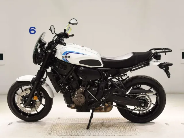 Yamaha Xsr700-2, белый, фото 2