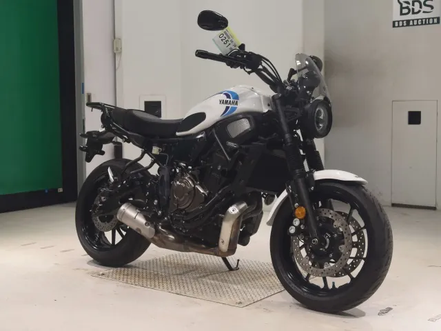 Yamaha Xsr700-2, белый, фото 3