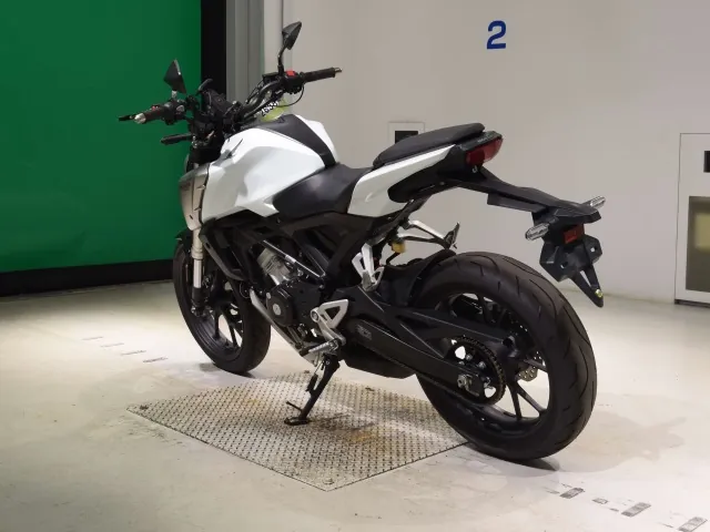 Honda CB125R, белый, фото 6