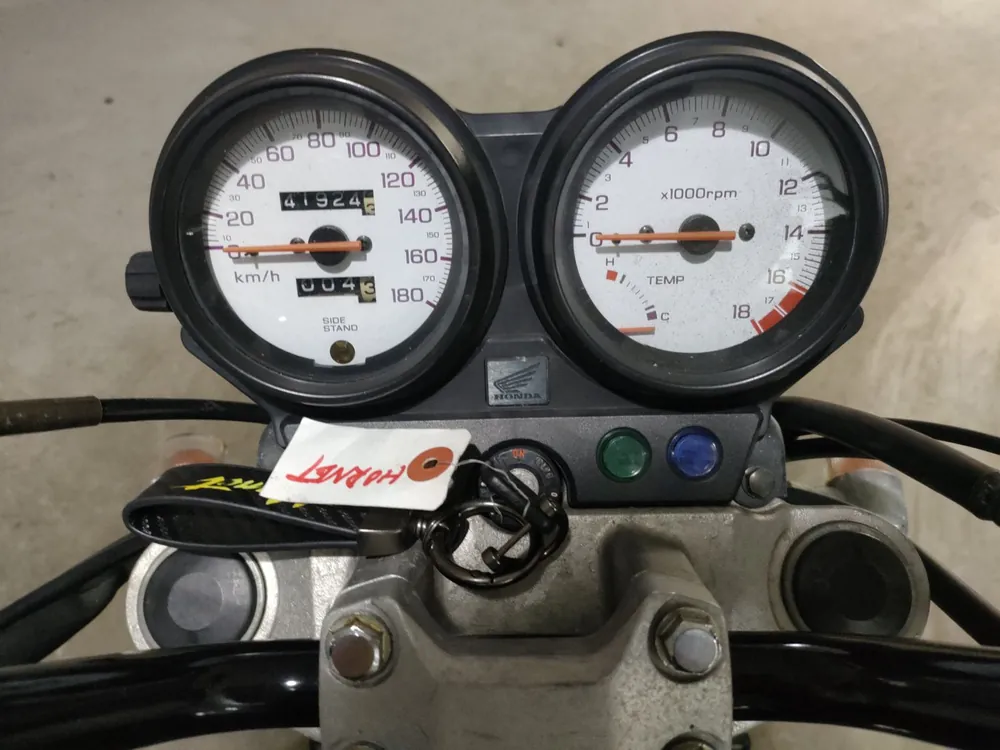 Honda Hornet 250, фиолетовый, фото 5