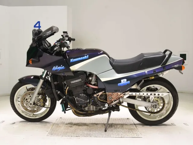 Kawasaki GPZ900R Ninja из Японии, фото 2