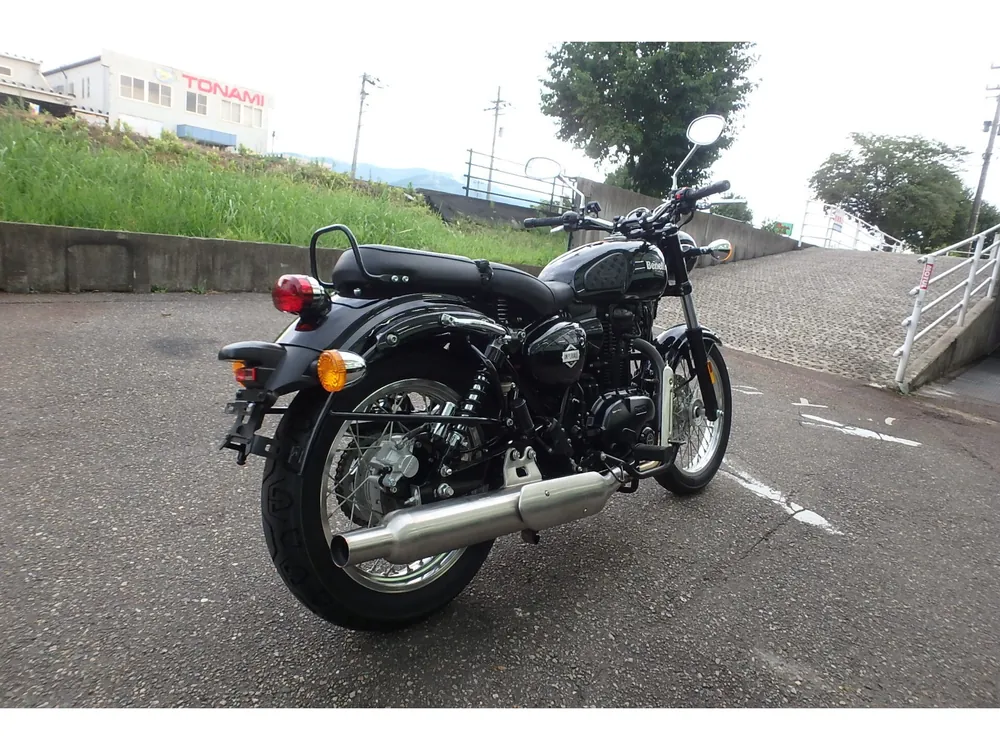 Benelli Imperiale 400 2023, чёрный, фото 7