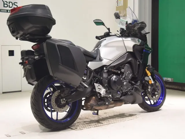 Yamaha Tracer 9 GT 2021, серебристый, фото 5