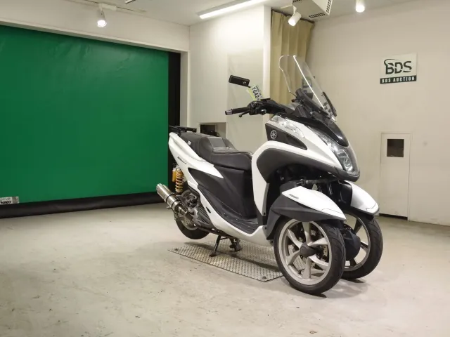 Yamaha Tricity 125, белый, фото 3