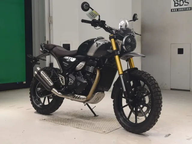 Triumph Scrambler 400 X 2025, black | silver, фото 3