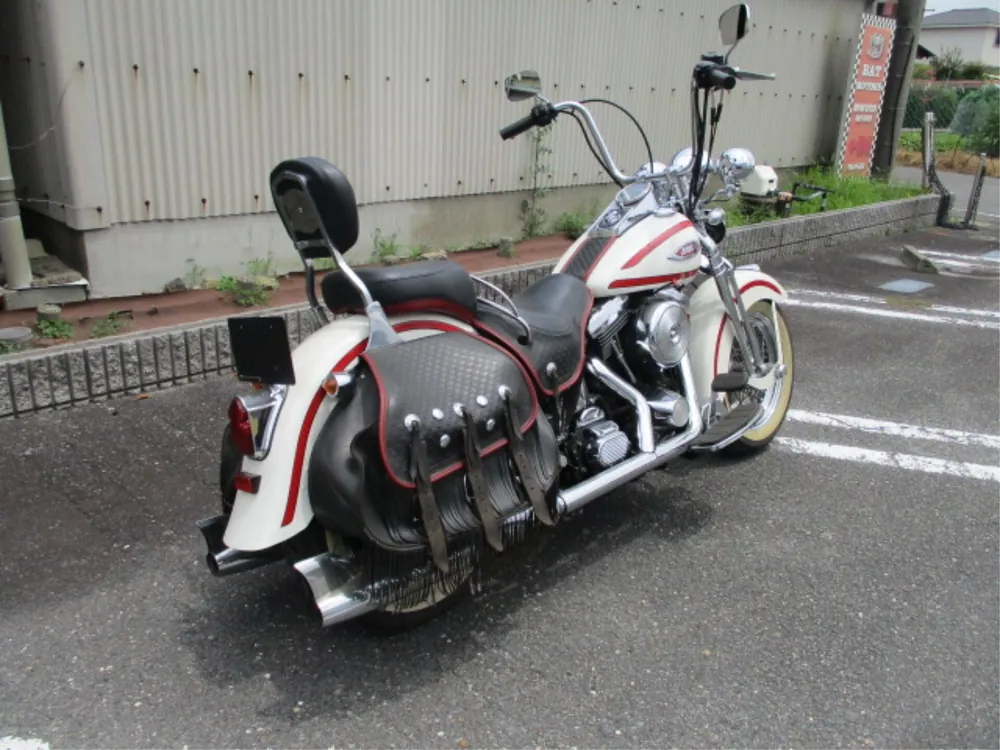 Harley-Davidson FLSTS1450 1997, белый, фото 3