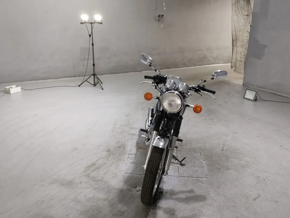 Yamaha SR400 2013, чёрный, фото 3