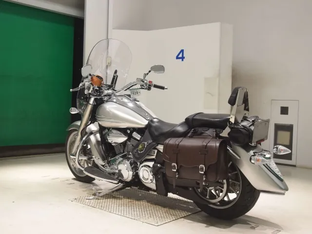 Yamaha XV1900 MIDNIGHT STAR 2009, серебристый, фото 6