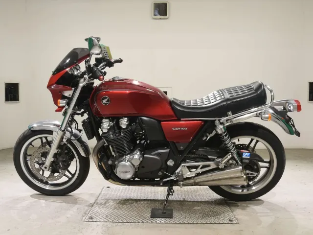 Honda CB1100F 2020, красный, фото 2