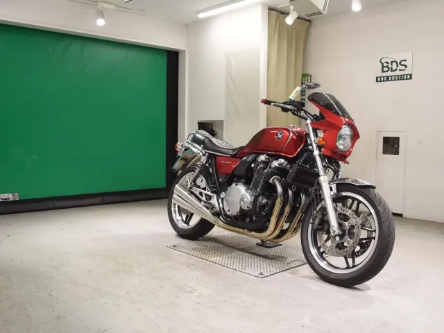 Honda CB1100F 2020, красный, фото 3