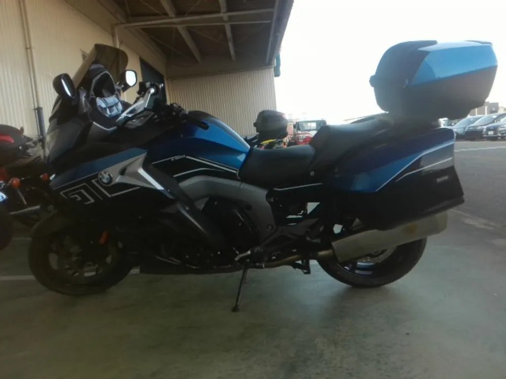 BMW K1600 B 2017, black / blue, фото 2
