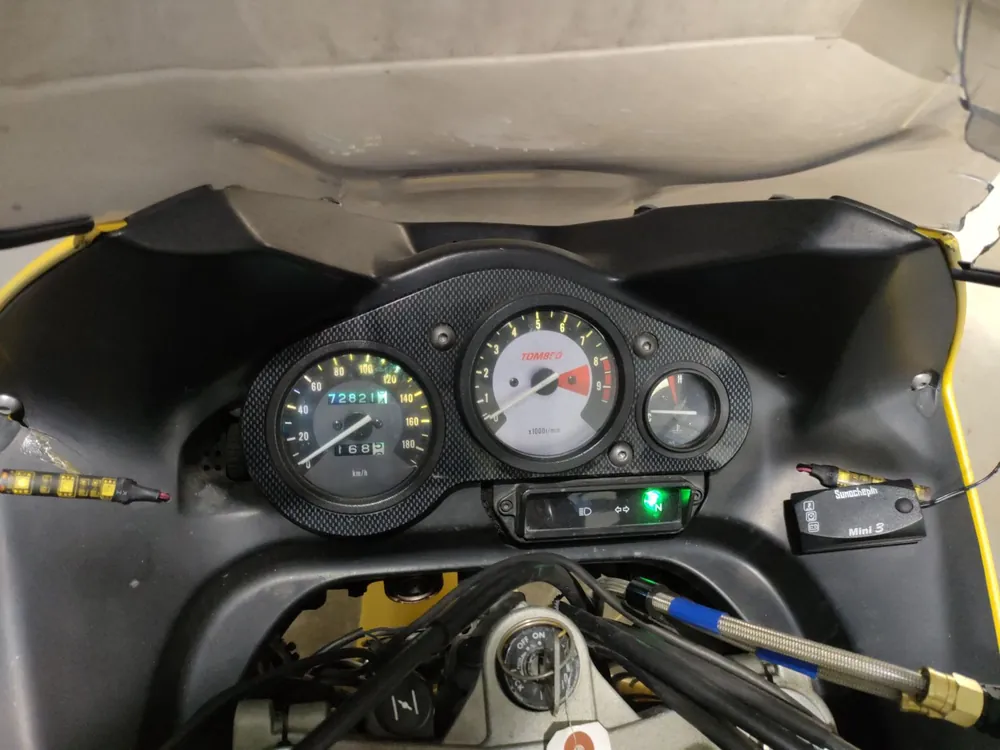 Yamaha TDM850 1998, серый, жёлтый, фото 5