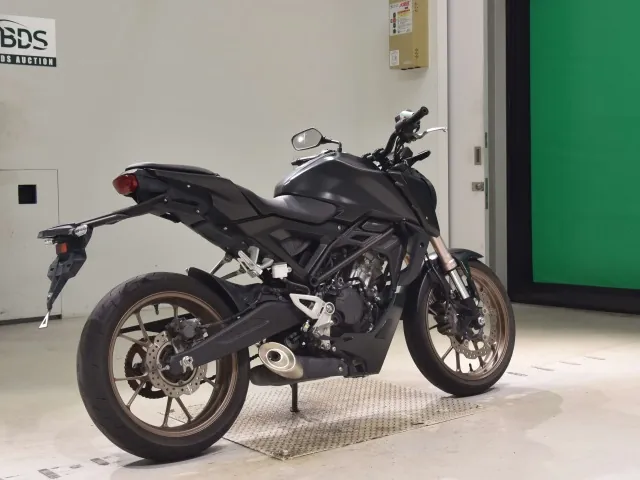 Honda CB125R JC91, matt black, фото 5