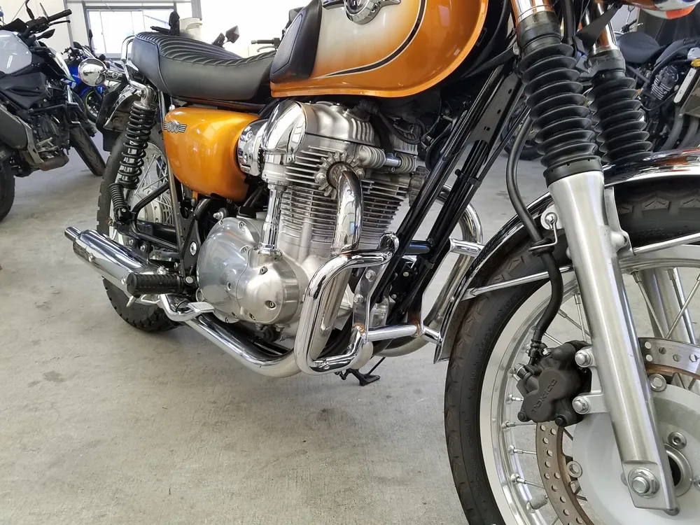 Kawasaki W800 2011, orange / white, фото 7