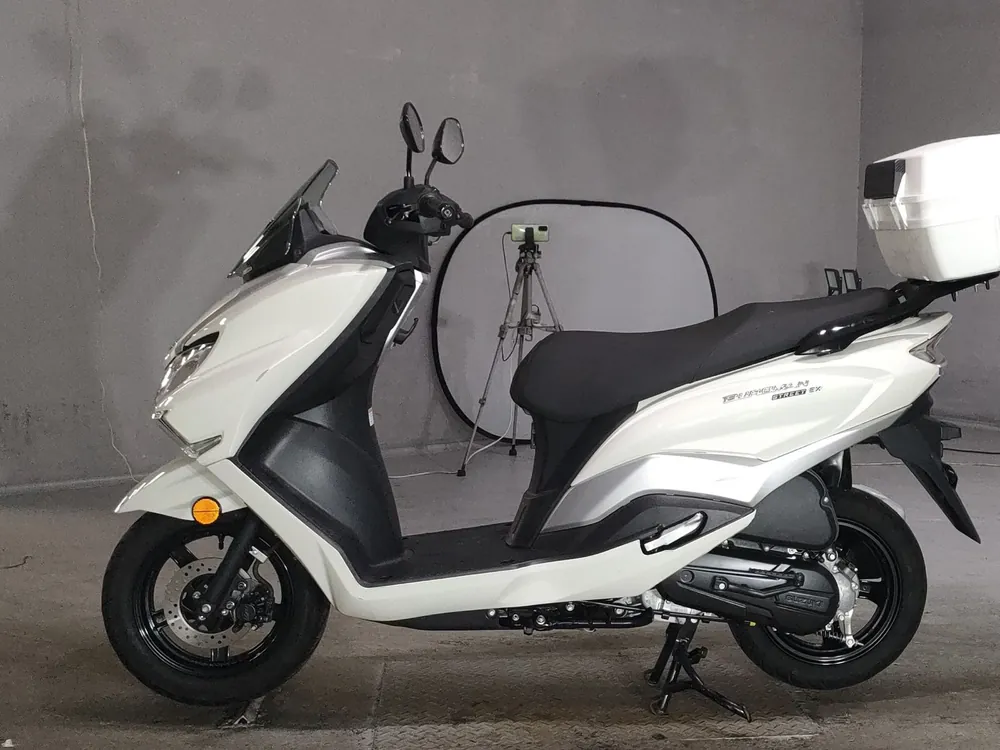 Suzuki Burgman Street 125Ex 2026, белый, фото 2