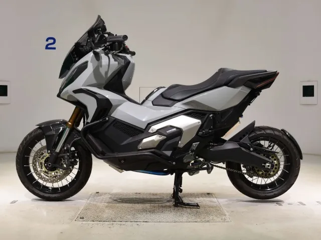 Honda X-ADV750, серый, фото 2