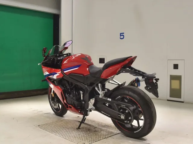 Honda Cb650R-2E Clutch 2025, красный, фото 6