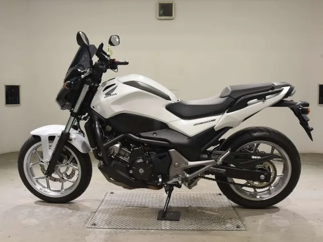 Honda NC750S-2 2017, белый, фото 2