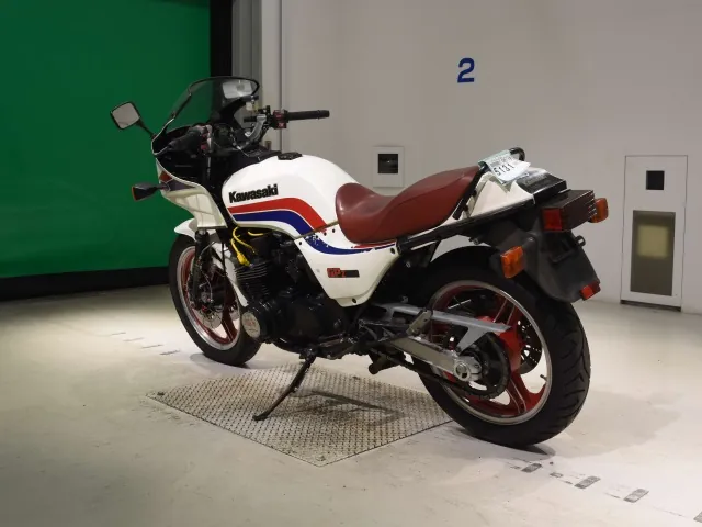 Kawasaki GPZ750, white | red | blue, фото 6