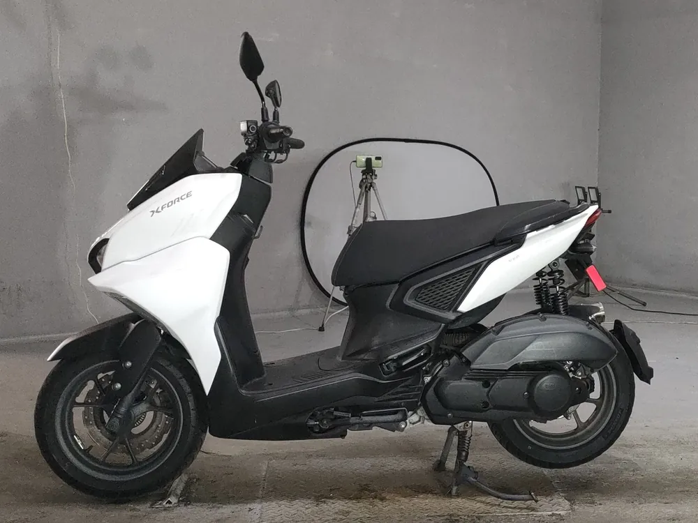 Yamaha X-Force, белый, фото 2