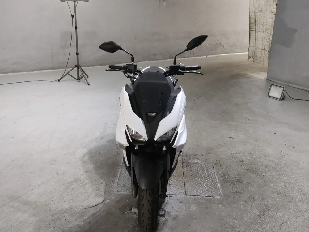 Yamaha X-Force, белый, фото 3