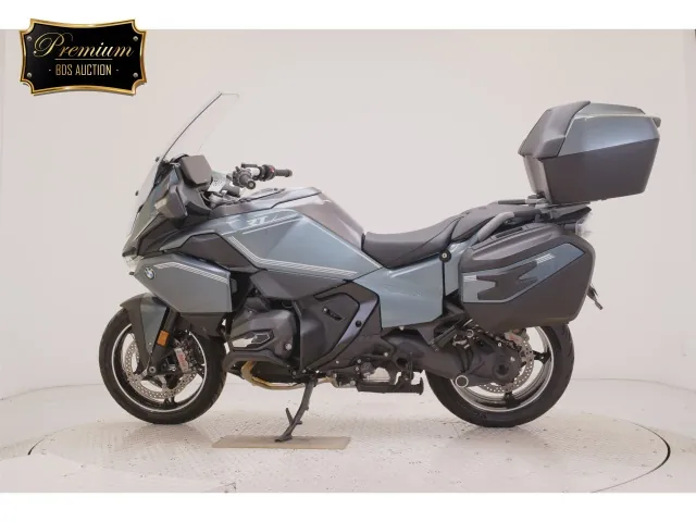 BMW R1300RT ASA 2025, зелёный, фото 2