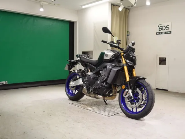 Yamaha Mt-09-2Sp 2026, чёрный, серебристый, фото 3