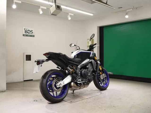 Yamaha Mt-09-2Sp 2026, чёрный, серебристый, фото 5