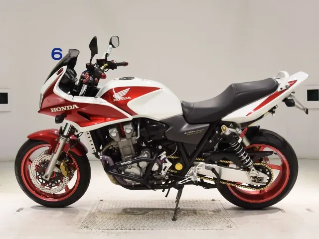 Honda CB1300 из Японии, фото 2