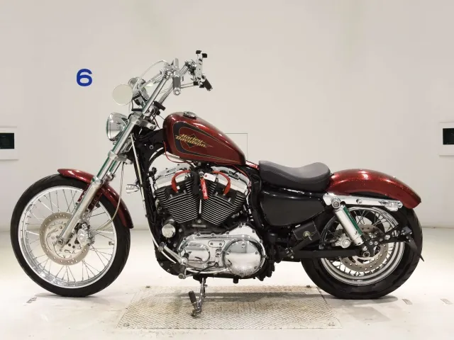 Harley-Davidson XL1200V 2013, красный, чёрный, фото 2