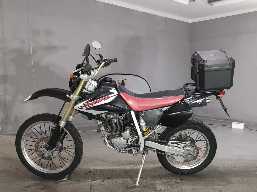 Honda XR250, красный, фото 2