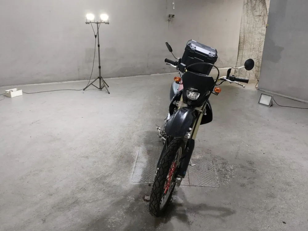 Honda XR250, красный, фото 3