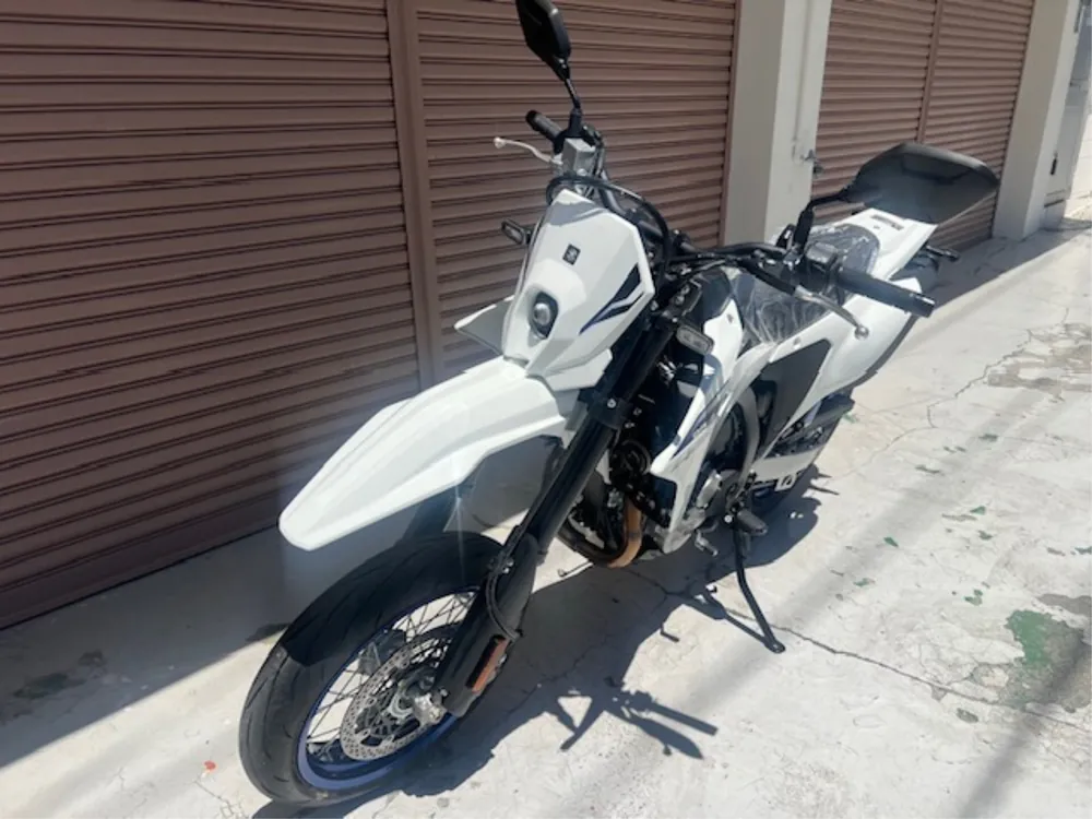 Suzuki DR-Z4S 2026, white/black, фото 8