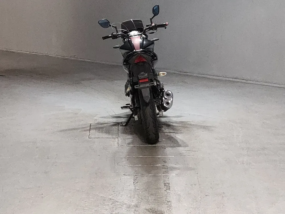 Suzuki Gixxer 150, black/red, фото 4