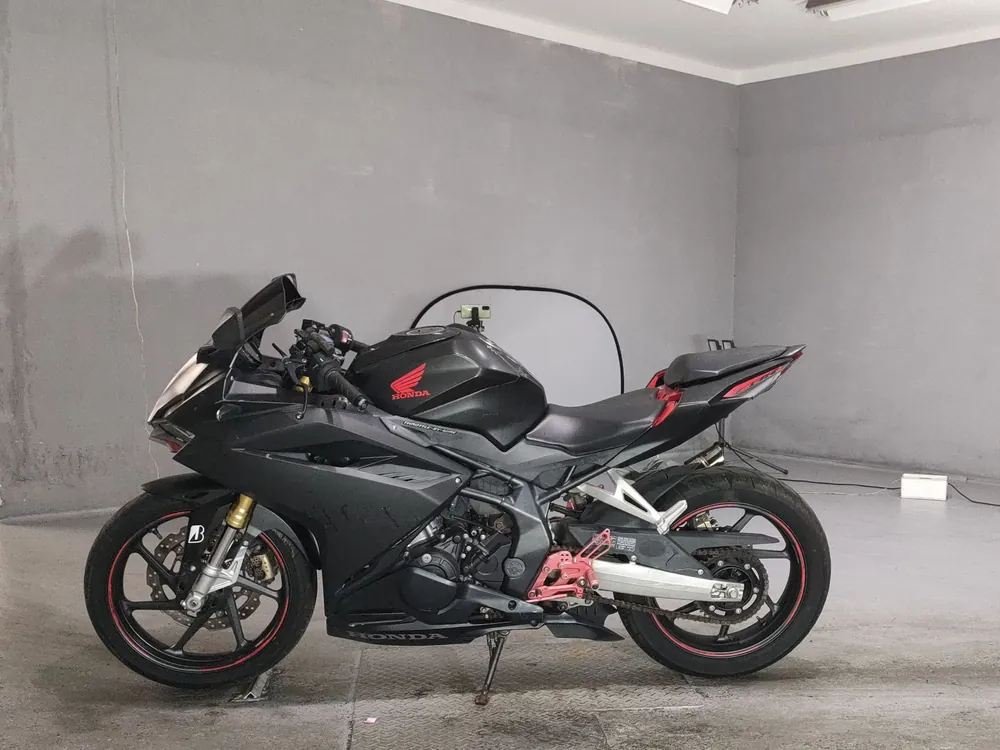 Honda CBR250RR, чёрный, фото 2
