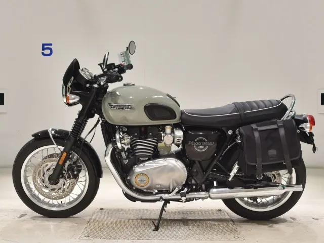 Triumph Bonneville T120 2026, чёрный, серый, фото 2