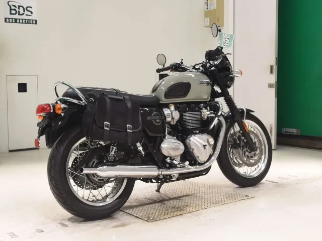 Triumph Bonneville T120 2026, чёрный, серый, фото 5