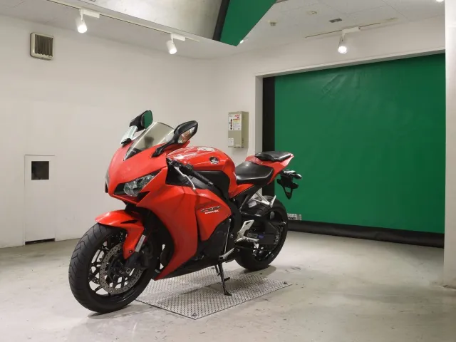 Honda CBR1000RR 2012, красный, фото 4