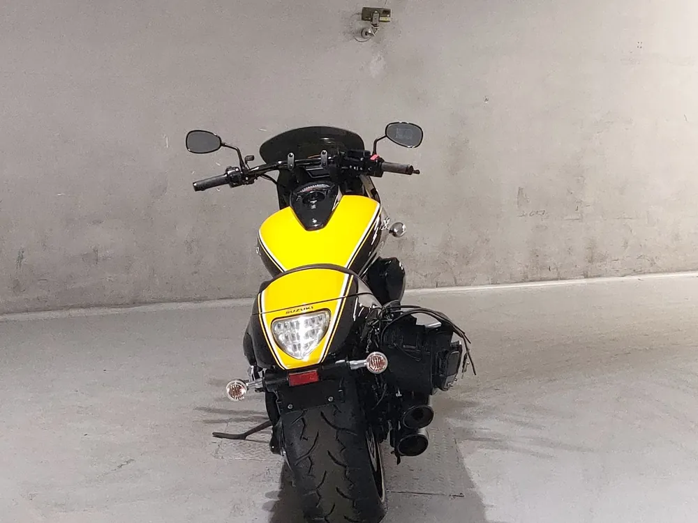 Suzuki Boulevard M109R 2016, black / yellow, фото 4