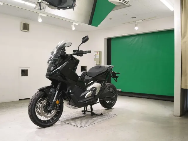 Honda X-ADV750 2026, чёрный, фото 4