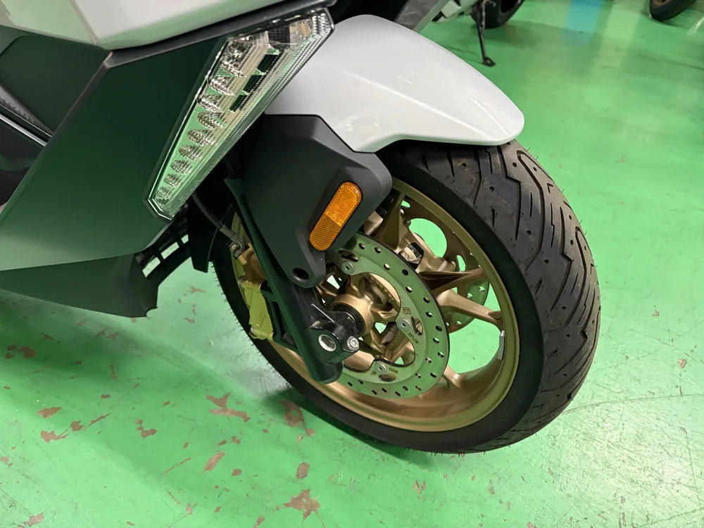 BMW C400Gt 2025, p white, фото 5