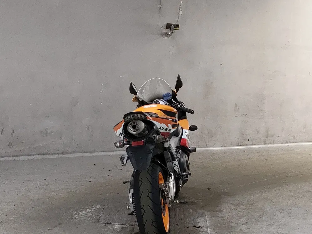 Honda CBR1000RR 2007, чёрный, оранжевый, фото 4