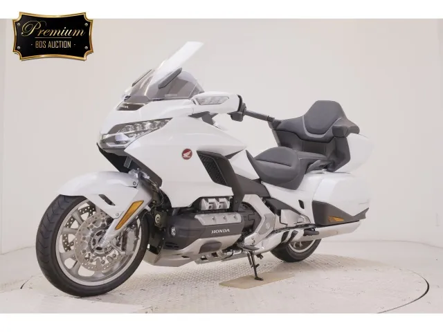 Honda GL1800 2026, белый, фото 4