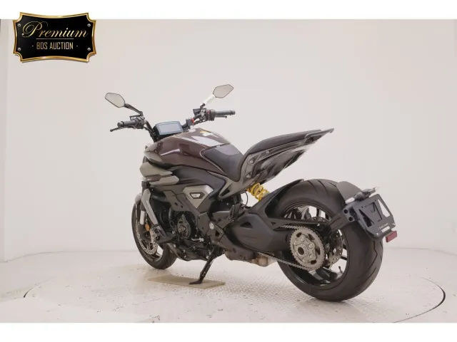 Ducati X Diavel V4 2025, фиолетовый, фото 6