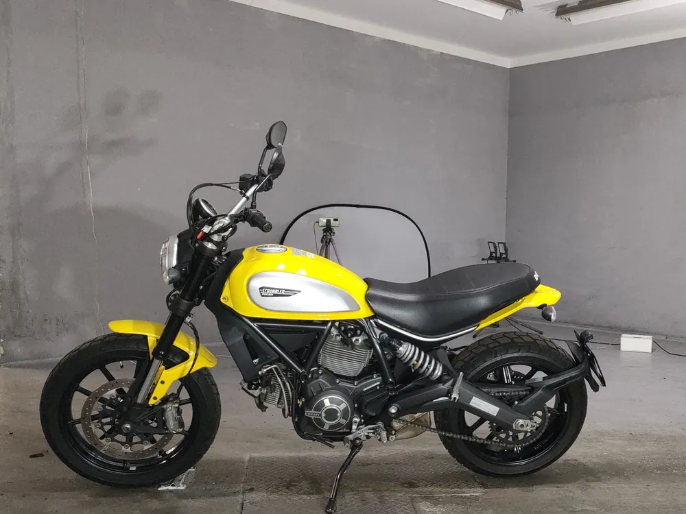 Ducati Scrambler Icon 2015, жёлтый, фото 2