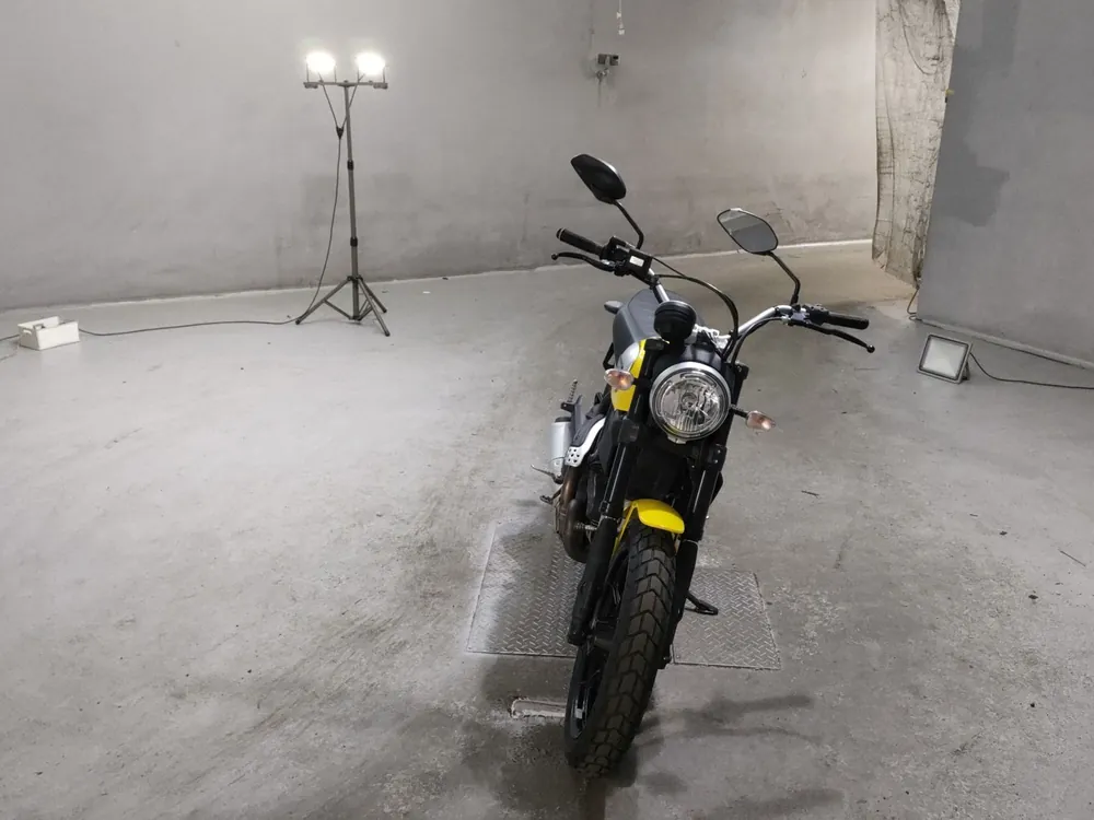Ducati Scrambler Icon 2015, жёлтый, фото 3