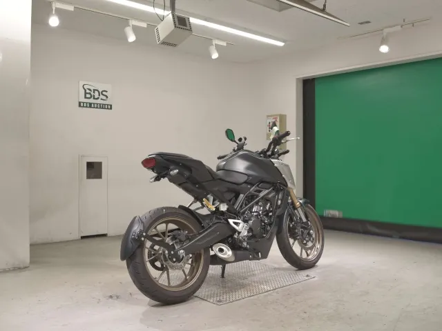 Honda CB125R JC91, matt black, фото 5