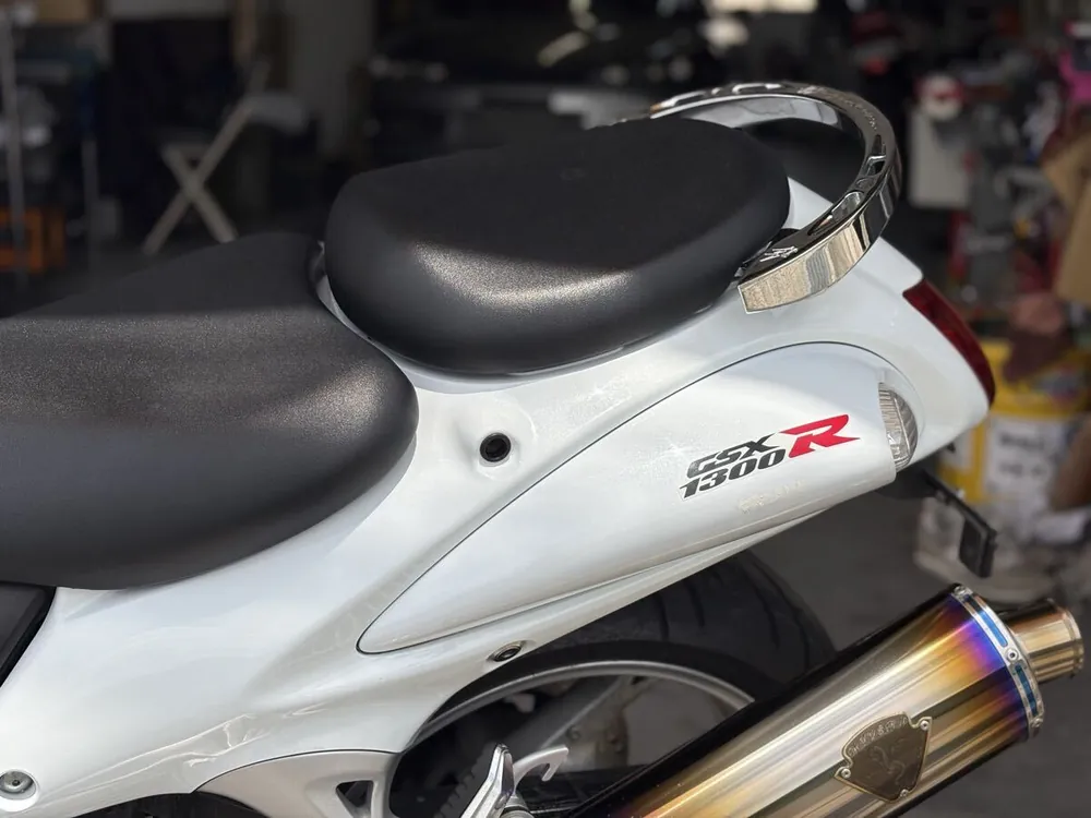 Suzuki GSX1300R из Японии, фото 8