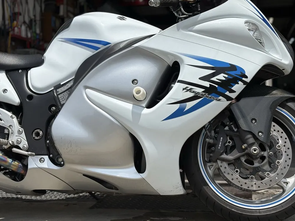 Suzuki GSX1300R из Японии, фото 10