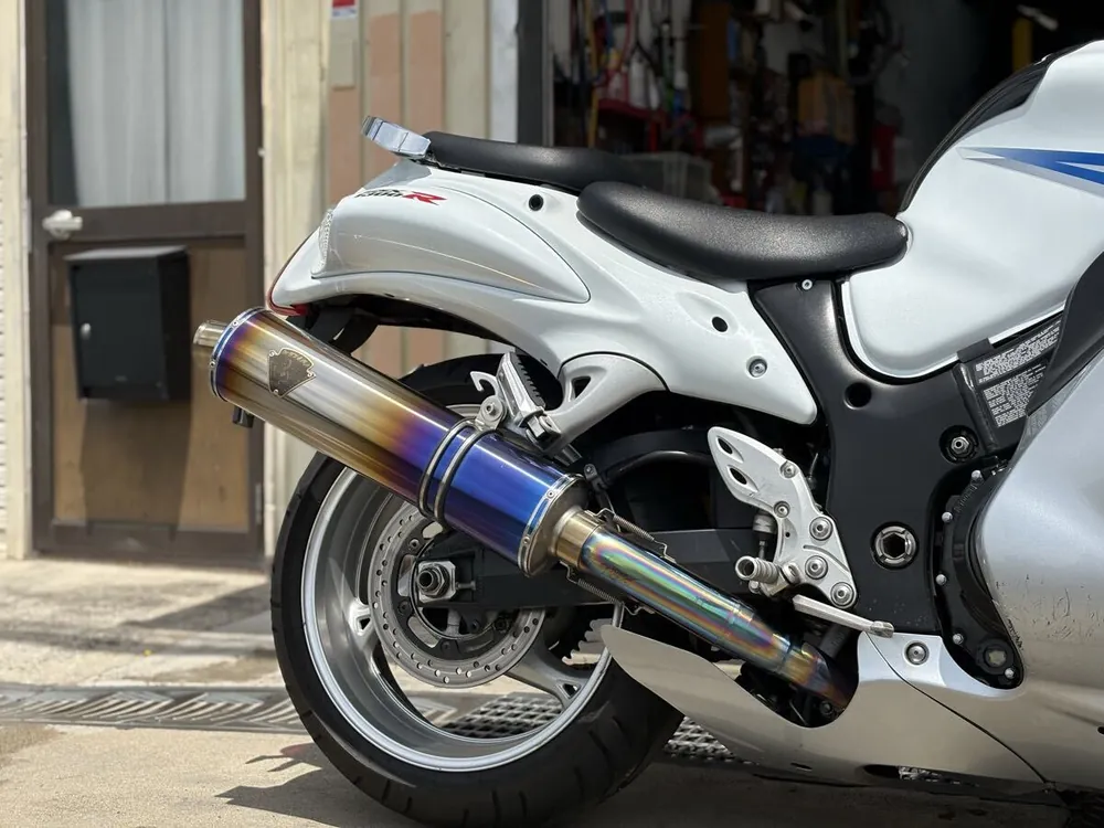 Suzuki GSX1300R из Японии, фото 2